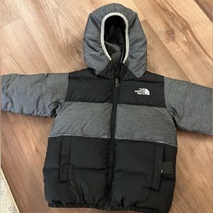 The North Face Toddler Reversible Water-Resistant puffer coat